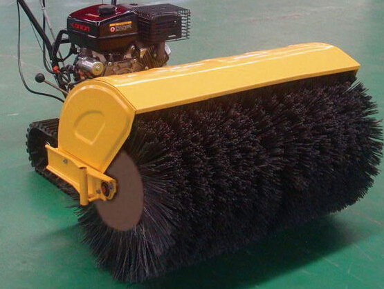 鋼絲刷式掃雪機(jī)