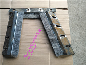 環(huán)冷機三角梁柔磁性密封鋼刷 環(huán)冷機三角梁耐高溫鋼刷密封-江南刷業(yè)